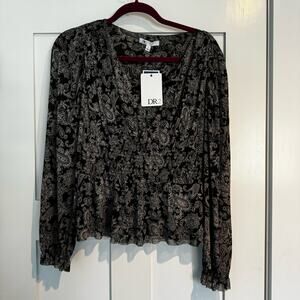 Black paisley V-Neck peplum hem blouse size small new DR2 sheer career